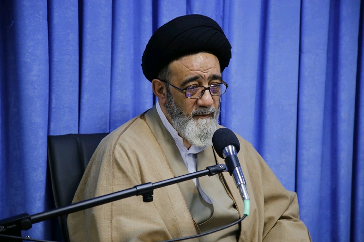 دانشجویان باید در کنار مطالبه گری، امید به آینده را مورد توجه قرار دهند.