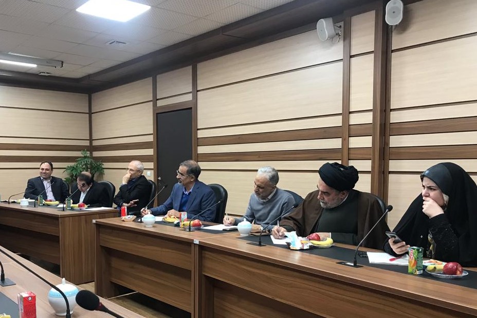 فساد و نهادینه نشدن اخلاق؛ دو عیب بزرگ در گام اول انقلاب