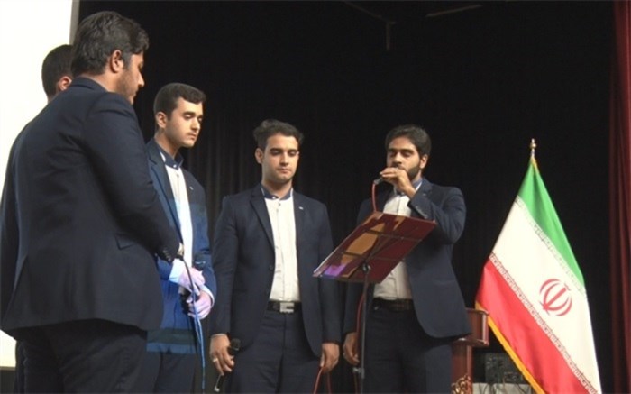 ۳۳۰ حافظ قرآن کریم در میبد تجلیل شدند