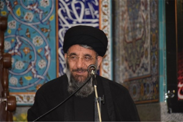القای تفکر جدایی دین از سیاست برای ایجاد فاصله میان مردم و نظام