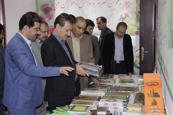 افتتاح نمایشگاه &laquo;دوست من قرآن&raquo; در سنندج + تصویری