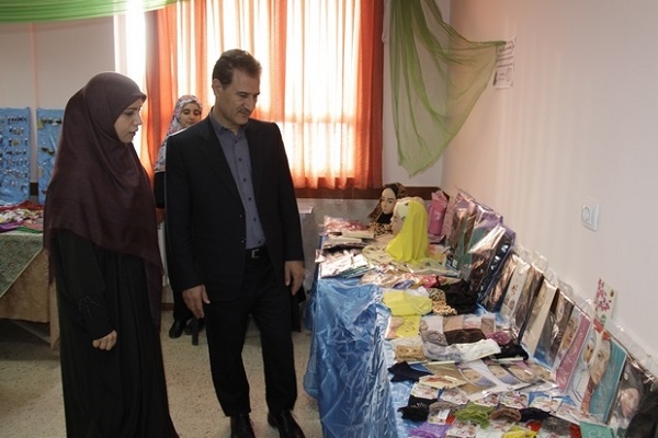افتتاح نمایشگاه &laquo;دوست من قرآن&raquo; در سنندج + تصویری