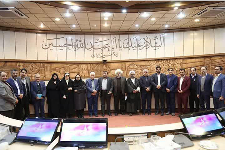 نمایشگاه ۴۵ سال قرآن نگاری استاد زمانی برگزار می شود