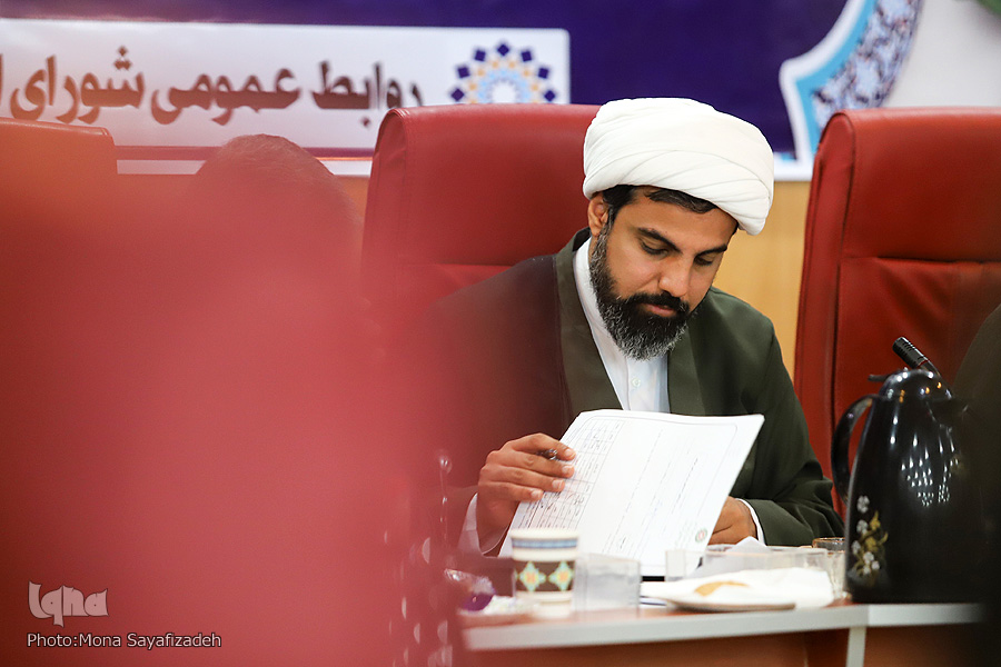 وضعیت پارکهای اهواز مناسب نیست/پیشنهادها و انتقادها برای راهاندازی شهربازی معارفی وضعیت پارکهای اهواز مناسب نیست/پیشنهادها و انتقادها برای راهاندازی شهربازی معارفی