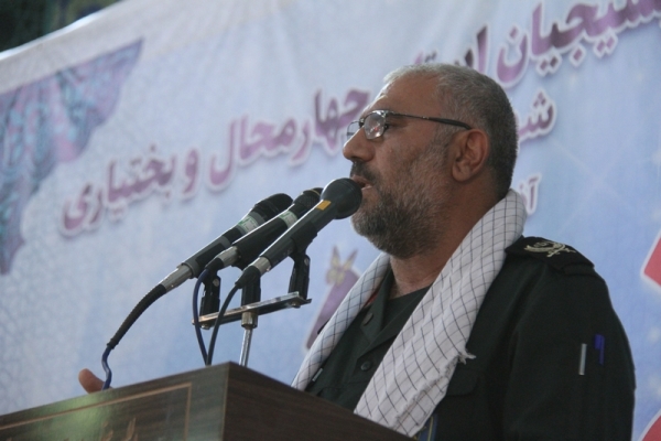 تجمع ده هزار نفری بسیجیان چهارمحال‌و‌بختیاری در شهرکرد
