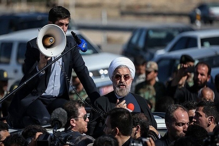 نیازمندی&zwnj;های فوری زلزله&zwnj;زدگان رفع شود
