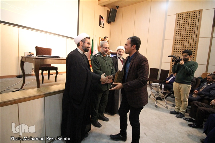 تجلیل از خادمان مساجد همدان