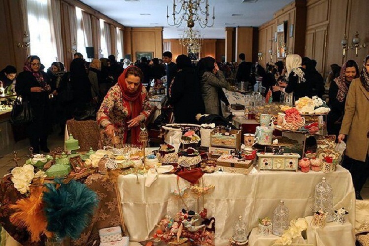برپایی بازارچه خیریه به نفع کودکان مبتلا به سرطان در تبریز برپایی بازارچه خیریه به نفع کودکان مبتلا به سرطان در تبریز