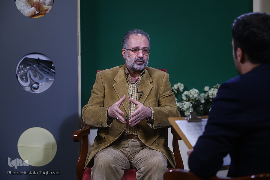 تشکیل دولت تکنوسیاسی راه برون رفت لبنان از بحران کنونی است/سهمخواهی و طایفهگری مهمترین بستر فساد است تشکیل دولت تکنوسیاسی راه برون رفت لبنان از بحران کنونی است/سهمخواهی و طایفهگری مهمترین بستر فساد است