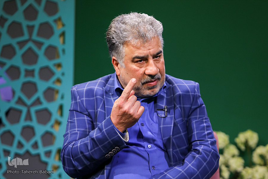 احمد مرادی پیشکسوت قرآنی