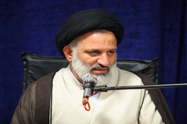 تقدیر مسئول نهاد رهبری در دانشگاه علوم پزشکی قم از آیت&zwnj;الله اعرافی