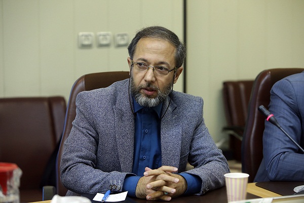رضا نباتی