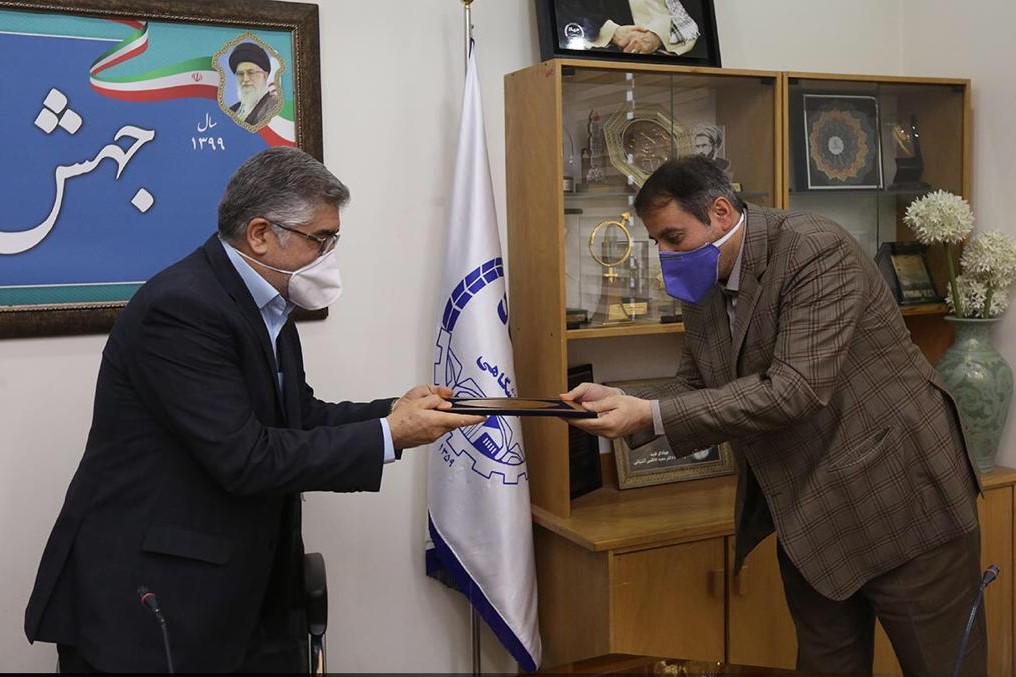 مراسم تکریم و معارفه معاون پشتیبانی و مدیریت منابع جهاددانشگاهی برگزار شد