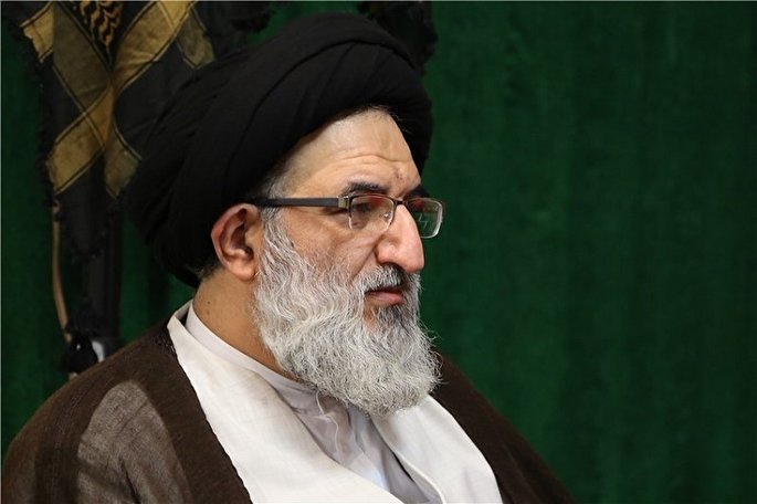 انقلاب اسلامی مقدمه‌ای برای ظهور امام عصر(عج) است