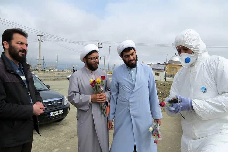 تقدیر طلاب همدانی از کادر آرامستان باغ بهشت