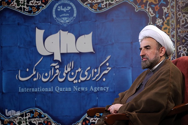 بهره‌مندی از معارف اسلامی جوامع را سربلند می‌کند + فیلم