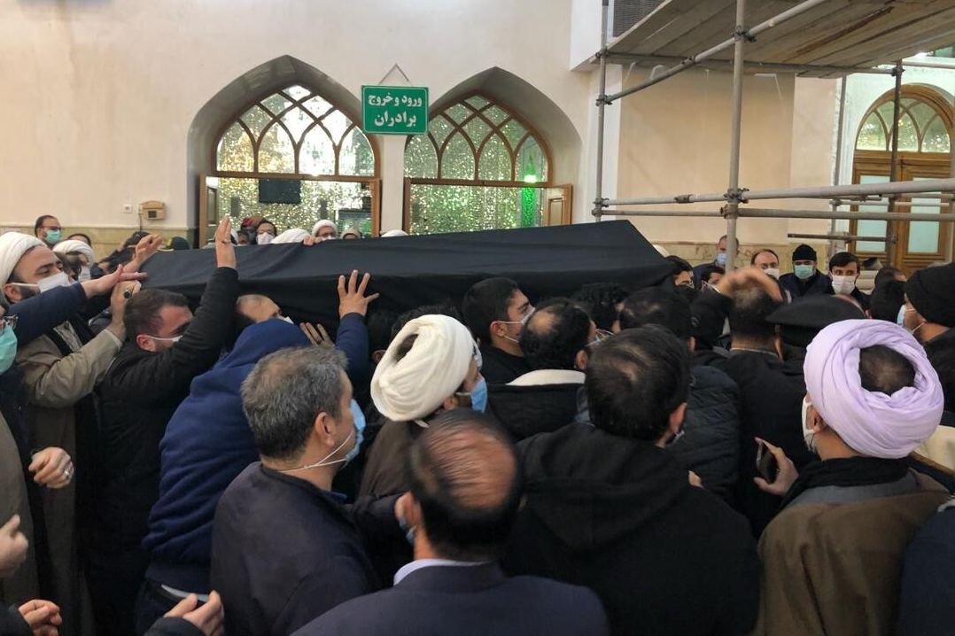 پیکر آیت‌الله مصباح در مشهد تشییع و در قم دفن می‌شود