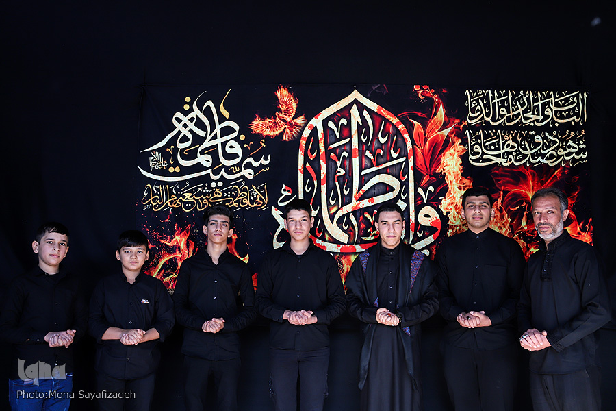 گروه سرود خدام&zwnj;الزهرا 