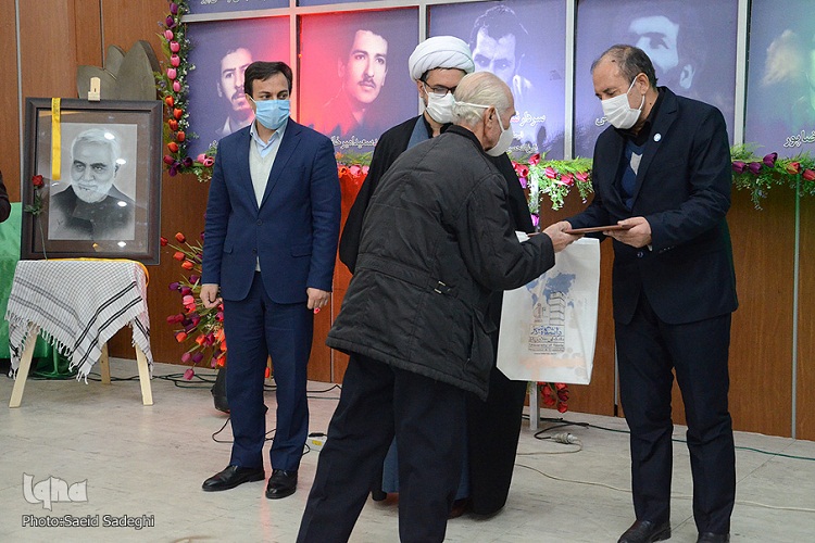 مراسم بزرگداشت شهدای 27 دی دانشگاه تبریز و جهاددانشگاهی برگزار شد