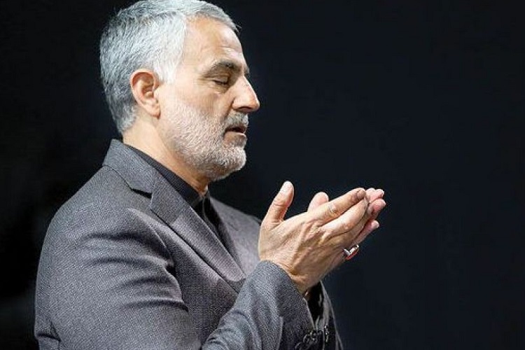 برگزاری 13 محفل انس با قرآن در سالگرد شهادت سردار سلیمانی برگزاری 13 محفل انس با قرآن در سالگرد شهادت سردار سلیمانی