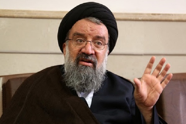 حماسه نهم دی حماسه&zwnj;ای فاطمی بود/ لجن&zwnj;پراکنی&zwnj;ها نور خورشید ولایت را خاموش نمی&zwnj;کند