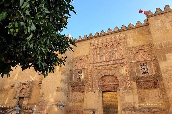 نگاهی به مسجد-کلیسای جامع کوردوبا+ فیلم