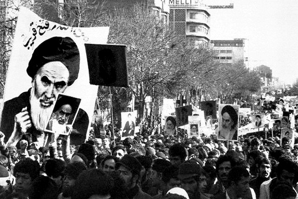 روایت مبارزات انقلابیون قزوین در نمایش رادیویی &laquo;مبارزان&raquo;