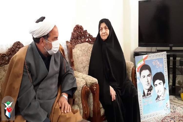 دیدار مدیرکل بنیاد شهید خراسان رضوی با مادران شهدا