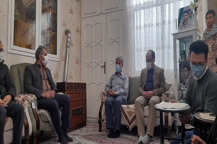 خودسازی&zwnj;های مادری که شهادت فرزندش را رقم زد