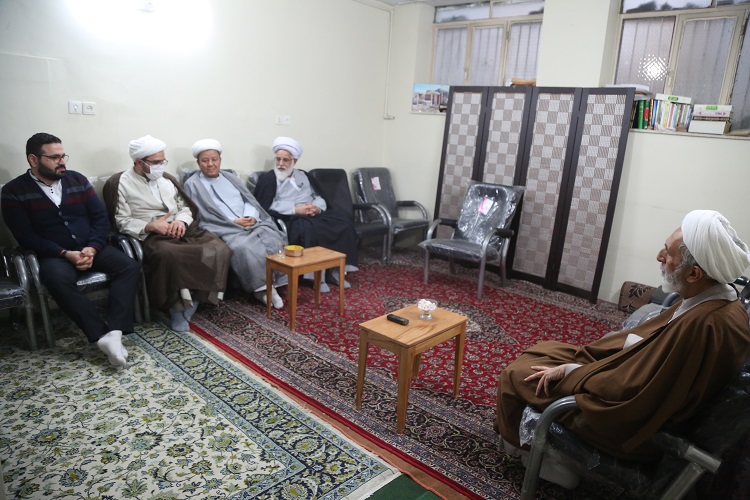 شخصیت والای حضرت ابوطالب نیازی به حدیث‌سازی ندارد
