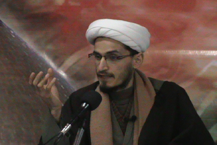 گفتمان انقلاب اسلامی متناسب با زبان نسل جدید بازخوانی شود