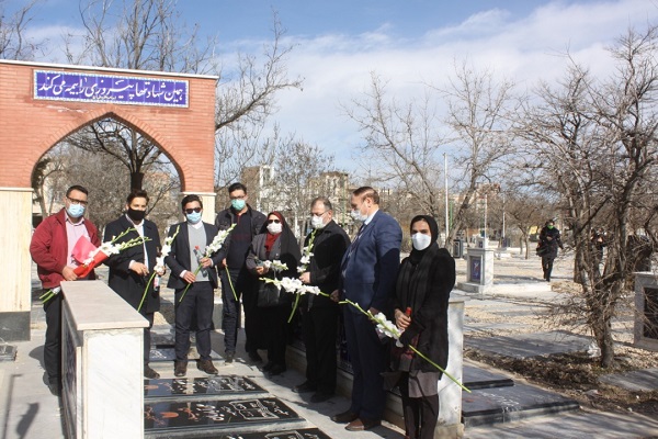 کارکنان جهاددانشگاهی اردبیل با آرمان&zwnj;های امام راحل و شهدا تجدید میثاق کردند