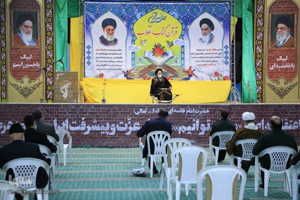 انقلاب و قرآن به شرط از میان برداشتن موانع همه دنیا را در هم می&zwnj;نوردد