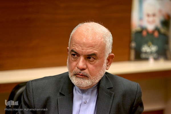 ترسیم ویژگی‌های دختر پیامبر(ص) از زبان اهل سنت و شیعه