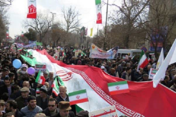 ارسال سه شنبه / اعلام مسیرهای خودرویی و موتوری راهپیمایی ۲۲ بهمن لرستان