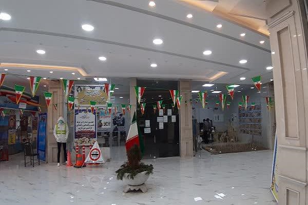 بازخوانی نمایش «از غدیر تا انقلاب» در نمایشگاه فجر فاطمی ملایر