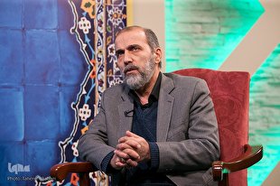 فیلم | خاطره «خواجه‌پیری» از شب 22 بهمن 57