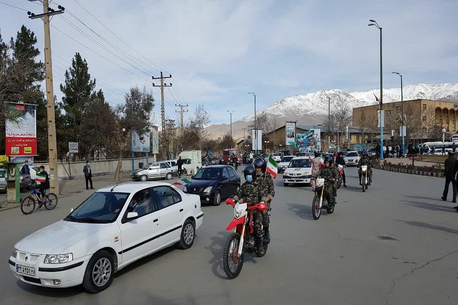 عکس | راهپیمایی موتوری و خودرویی ۲۲ بهمن در تویسرکان