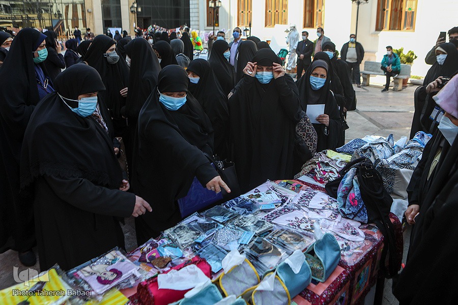 هنرنمایی زنان پیشروی الگوی نوین توسعه مشاغل خانگی در پژوهشکده فرهنگ جهاد دانشگاهی