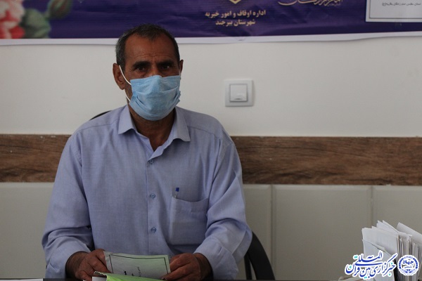 رج به رج میبافند تا امید زنده کنند رج به رج میبافند تا امید زنده کنند
