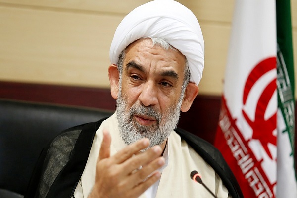 بیانیه گام دوم انقلاب اسلامی مخالف جمود گرایی است/ نگاه به افق&zwnj;های دور دست