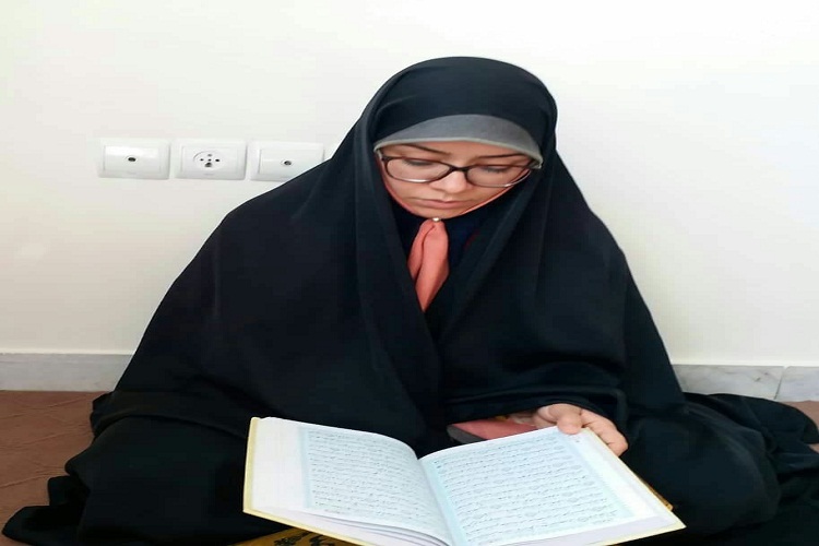 عامل به قرآن باشیم / تلاش برای تربیت نسل آینده قرآنی