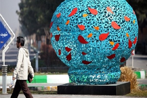 نصب المان&zwnj;های جدید هم&zwnj;زمان با ایام نوروز در ملایر