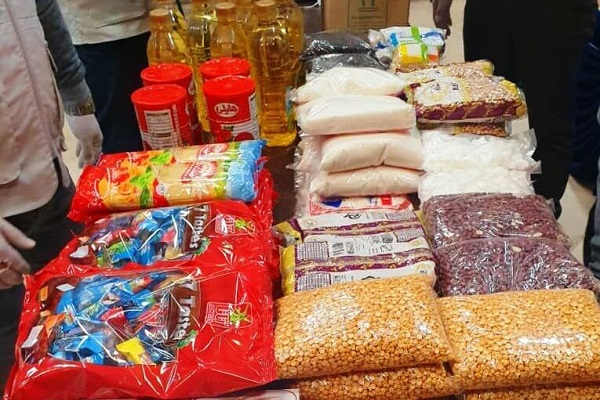 100 بسته معیشتی به بیماران نیازمند سرطانی دزفول اهدا شد