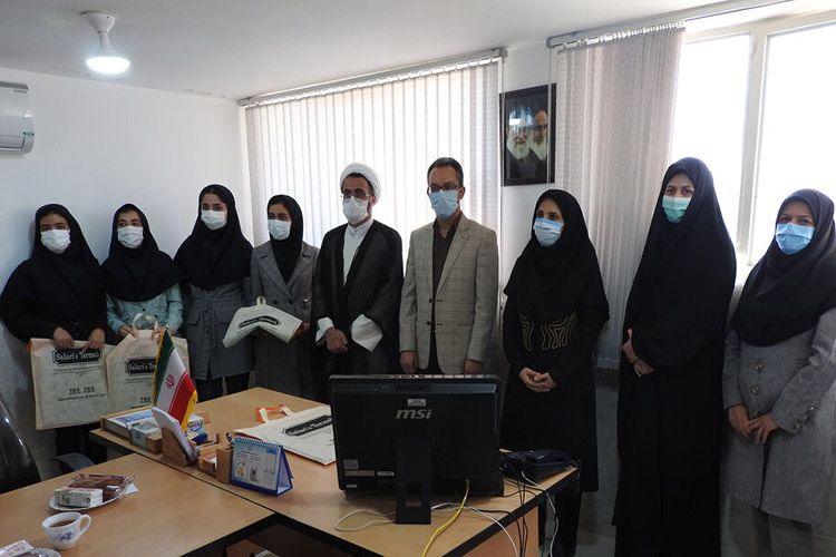تجلیل از برگزیدگان دانشکده پرستاری میبد در جشنواره &laquo;قرآن و عترت&raquo;