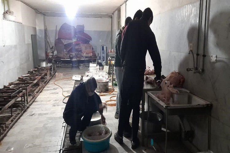 اهدای 128 بسته کمک مؤمنانه به نیازمندان همدانی + عکس اهدای 128 بسته کمک مؤمنانه به نیازمندان همدانی + عکس