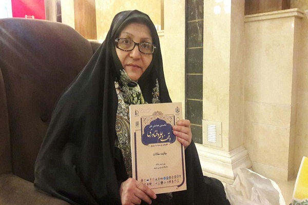 تألیف کتاب &laquo;پژوهشی نوین در سوره مبارکه نور&raquo; در همدان
