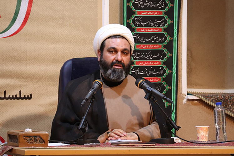 پیوند ظرفیت مردمی با حاکمیت اولین قدم در گام دوم انقلاب است