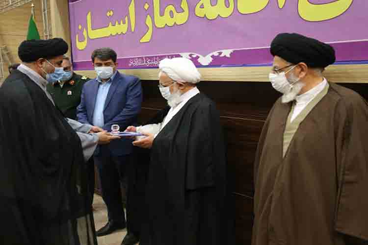 دستگاه&zwnj;های برتر در امر ترویج فرهنگ نماز تجلیل شدند
