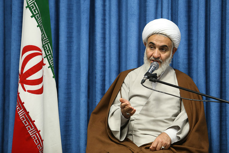 شورای فرهنگ عمومی مروج قرآن در جامعه باشد